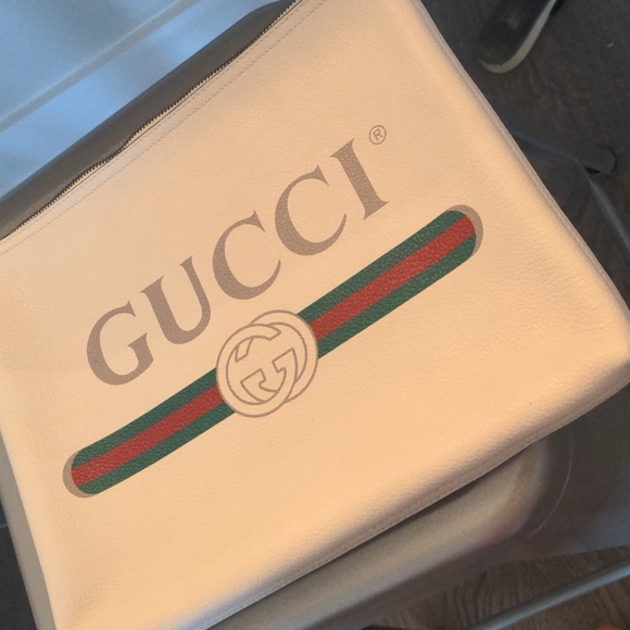 Gucci Portfolio Clutch - Picture 3 of 7
